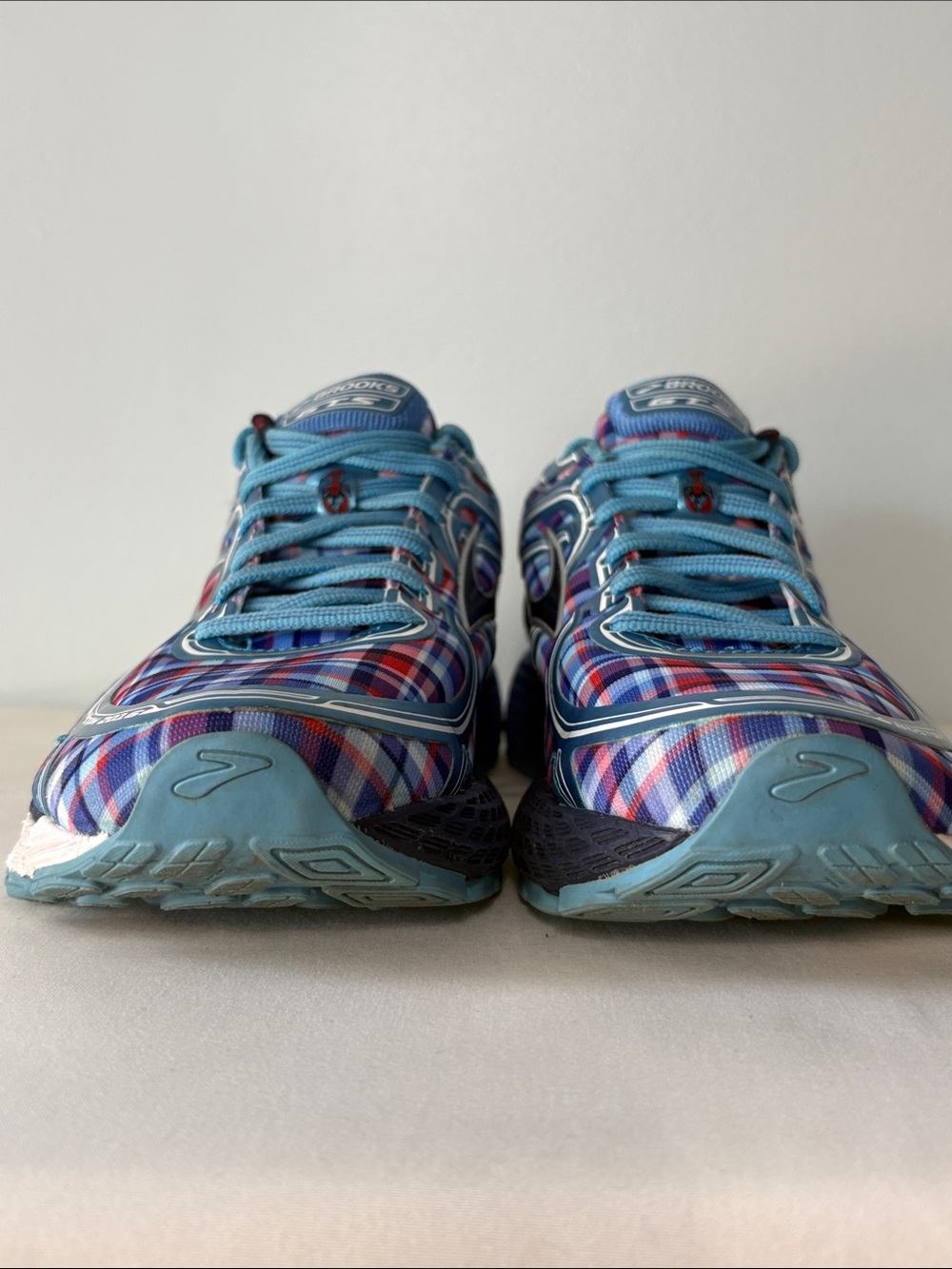 Brooks “Nantucket” Adrenaline 16 Boston Marathon Plaid Running Shoes - Picture 7 of 16